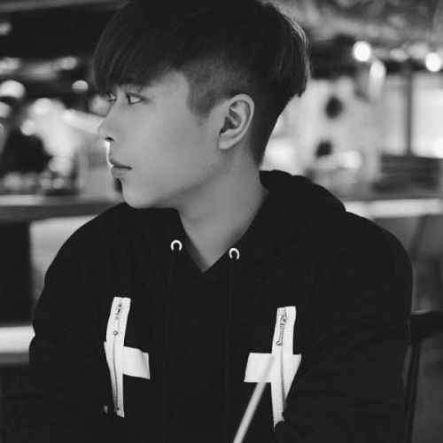 松鼠打不过仓鼠道歉[多图]