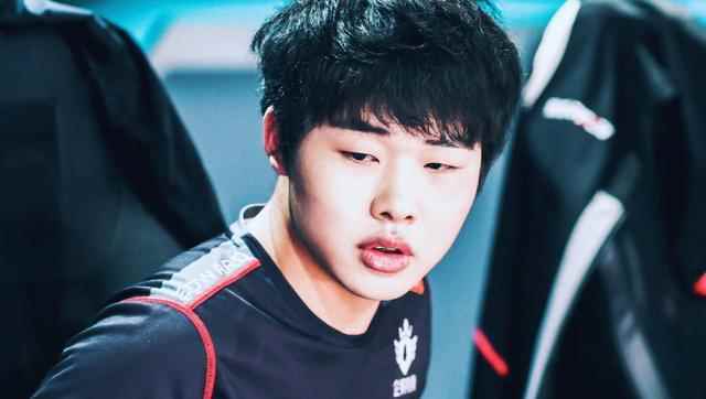 KPL：队伍倒数前三，初晨仍值天价，转会AG意在银龙杯？