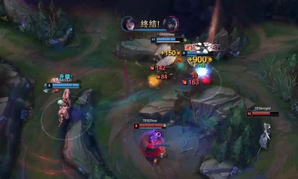 TES赢了比赛，官博却被冲！因左手捡灯笼逃生，引发JKL粉丝不满