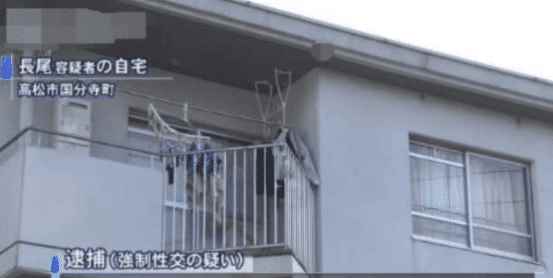 22岁单亲妈妈玩“荒野行动”_荒野行动怎么拖受伤的队友