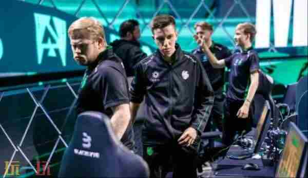 CS2科隆IEM:FaZe挽救9赛点逆转液体;赛事六强全部产生