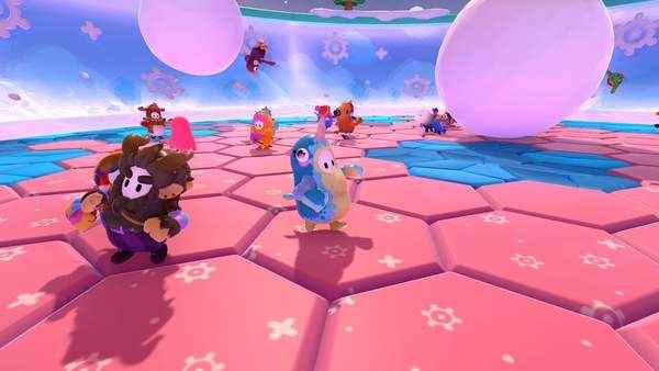 《糖豆人:终极淘汰赛》公开3_饿狼传说广场舞视频