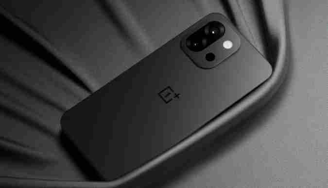 一加开启屏幕超高刷时代:实现8大技术突破