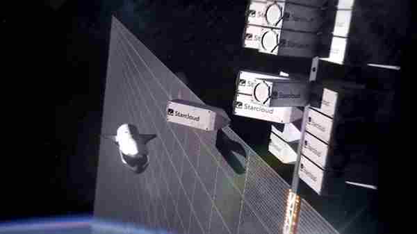 英伟达H100芯片入轨 NVIDIA GPU