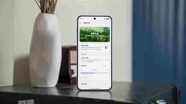 同档唯一165Hz超高刷直屏!一加Ace