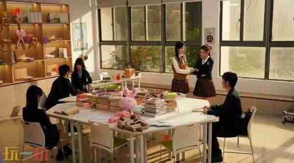 新浪游戏 现实互动解谜游戏