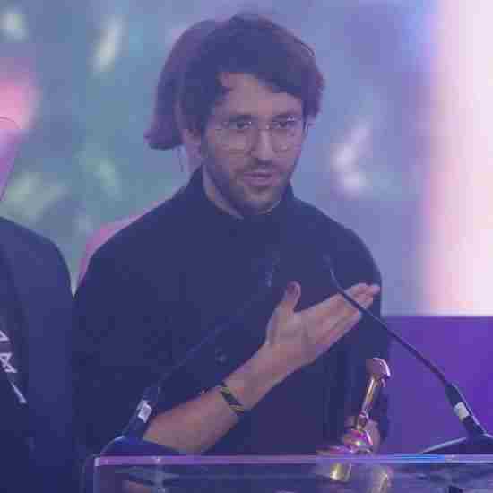 英雄相惜?光与影获奖后建议大家去玩这款游戏