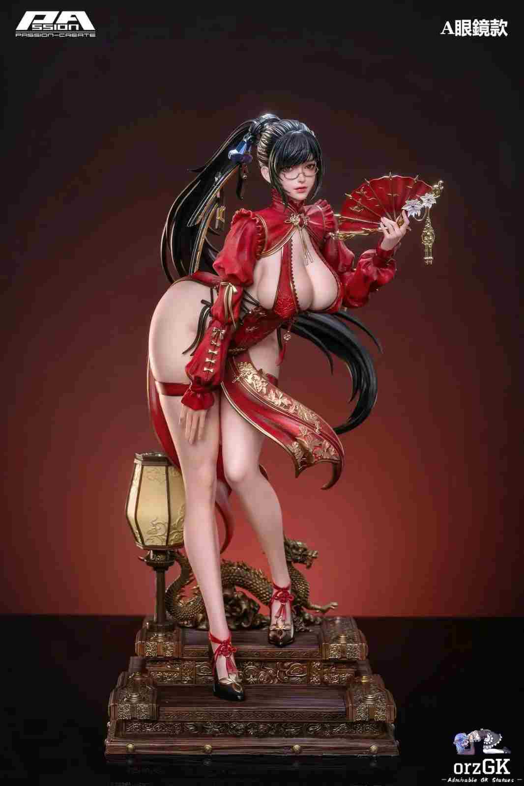 极品女模特水晶辣椒无 一个女子拿着剑的图片