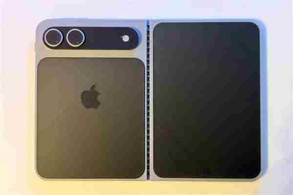 苹果首款折叠屏iPhone 不锈钢铰链