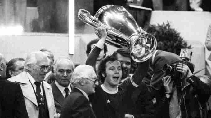 生来的不凡者!征服世界的“足球皇帝”贝肯鲍尔|克鲁伊夫|马特乌斯|佩卢