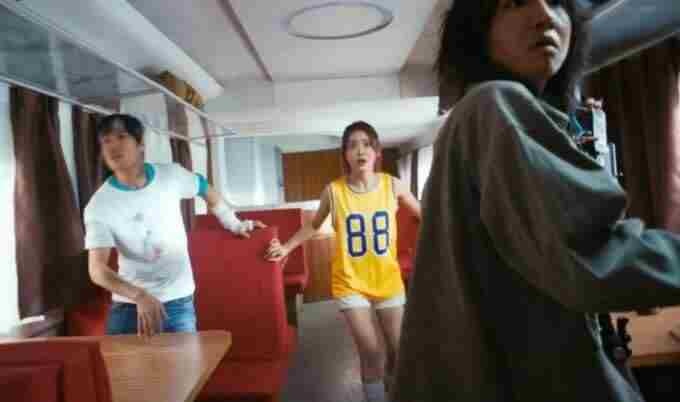 联手NBA体育营销 nba解说员美娜