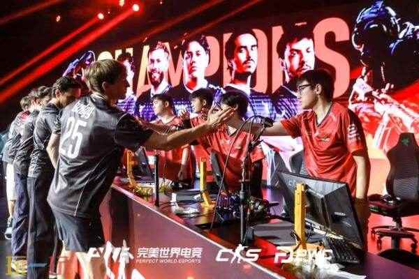 黑豹力擒猎鹰 csgo有哪些顶级赛事